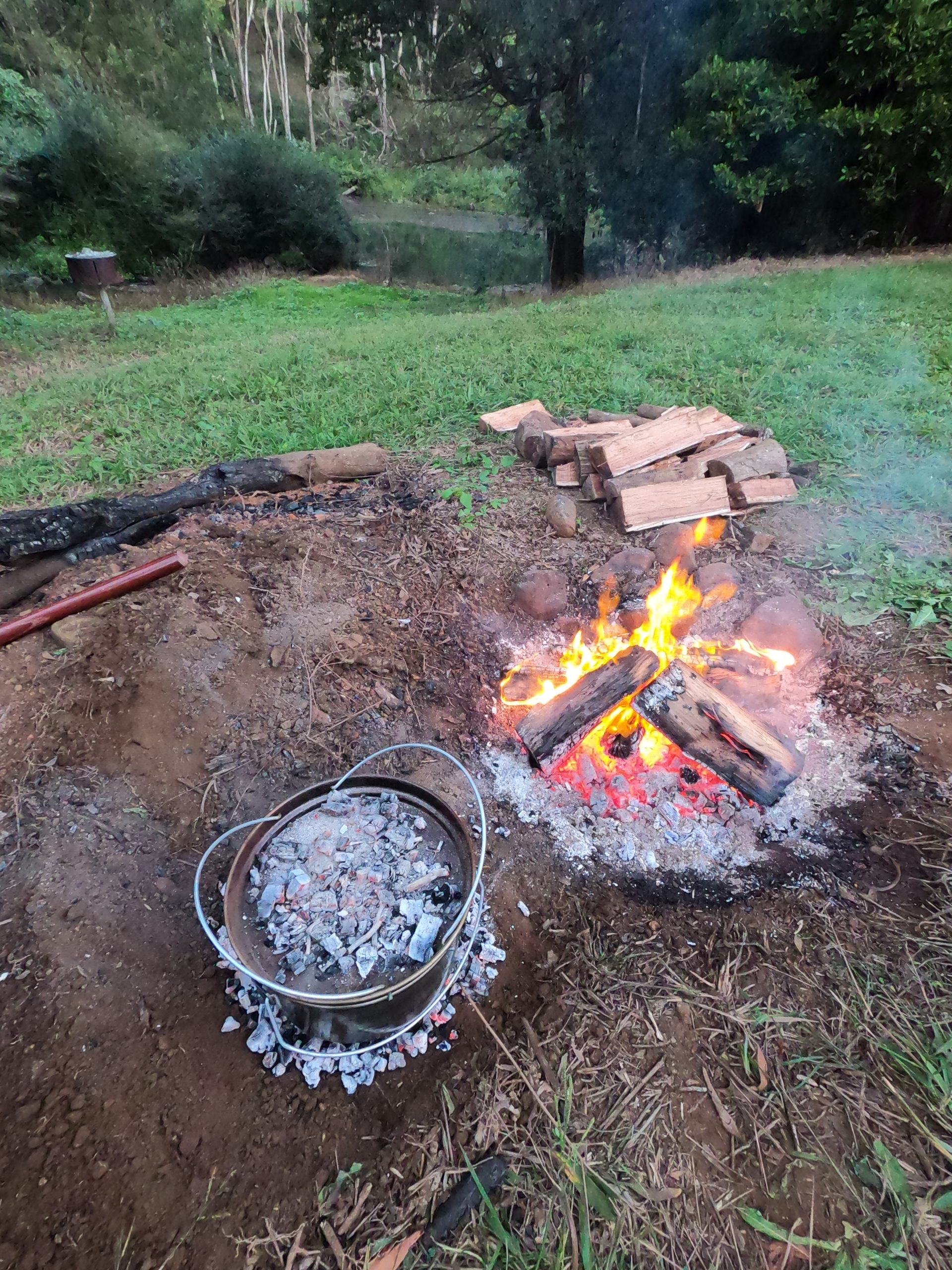 Beef Stew In Aussie Camp Oven 4wd Adventurer